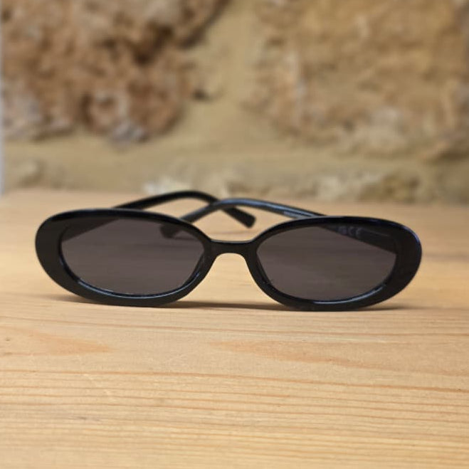 Y2K Oval Sunglasses - LIMITED